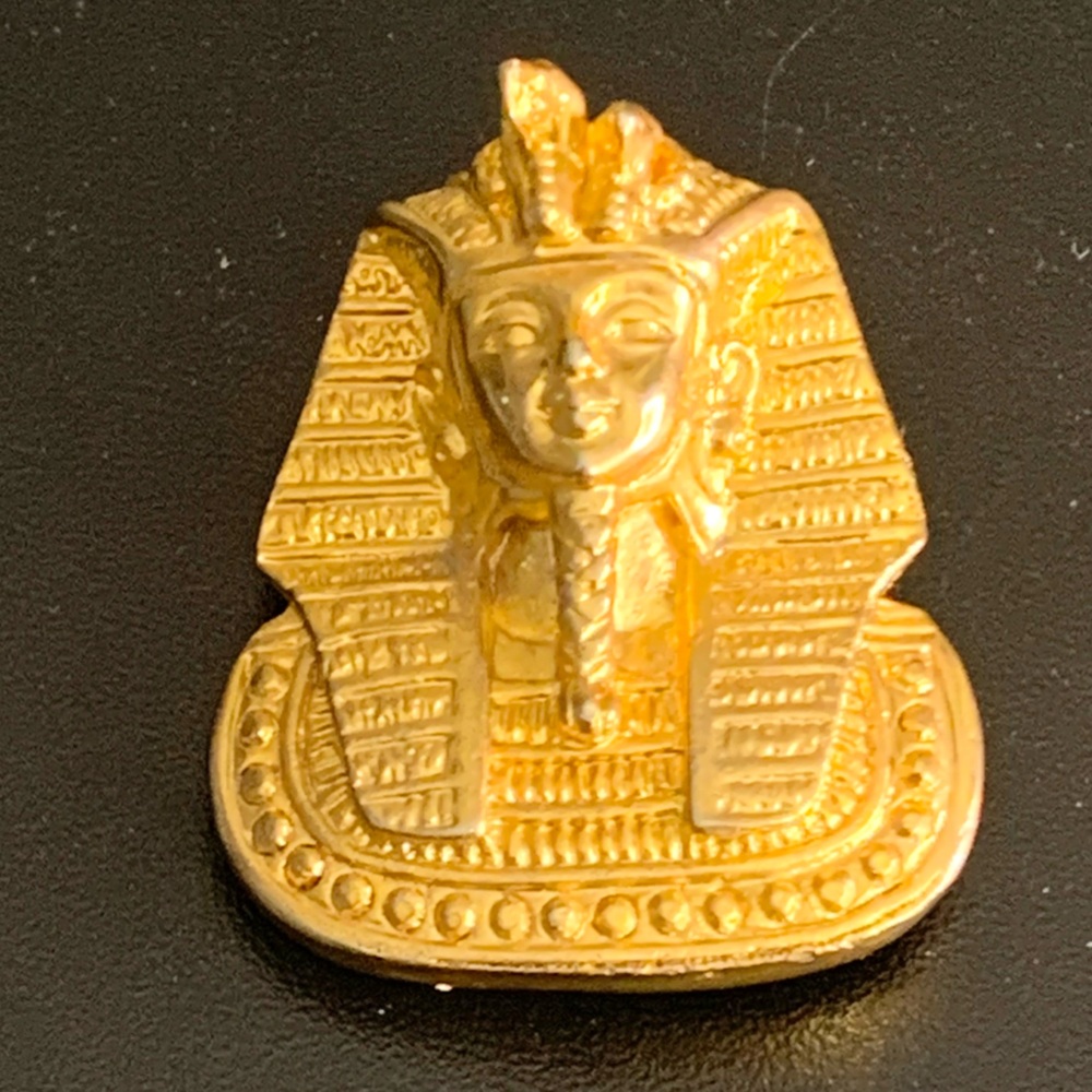 1970s Egyptian Revival Gold King Tut Vintage Museum Brooch or Pendant